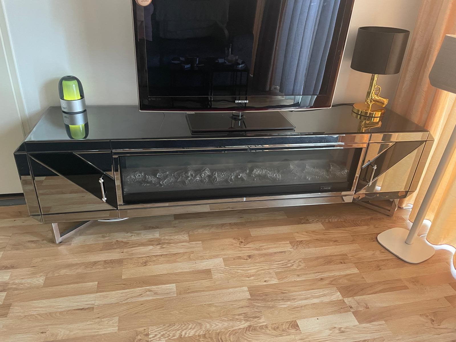Zilveren haard dressoir VERKOCHT, Ophalen, Zo goed als nieuw, 200 cm of meer, Minder dan 100 cm