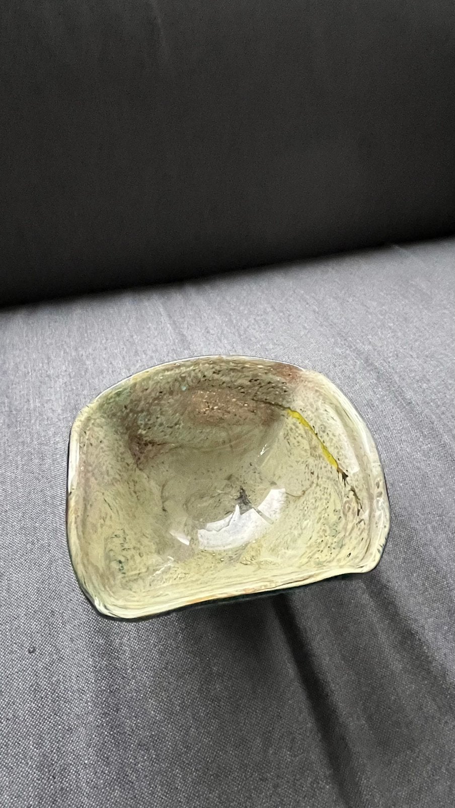 Een hand geblazen bakje Medina  Malta, Ophalen of Verzenden, Overige kleuren, Glas, Minder dan 50 cm