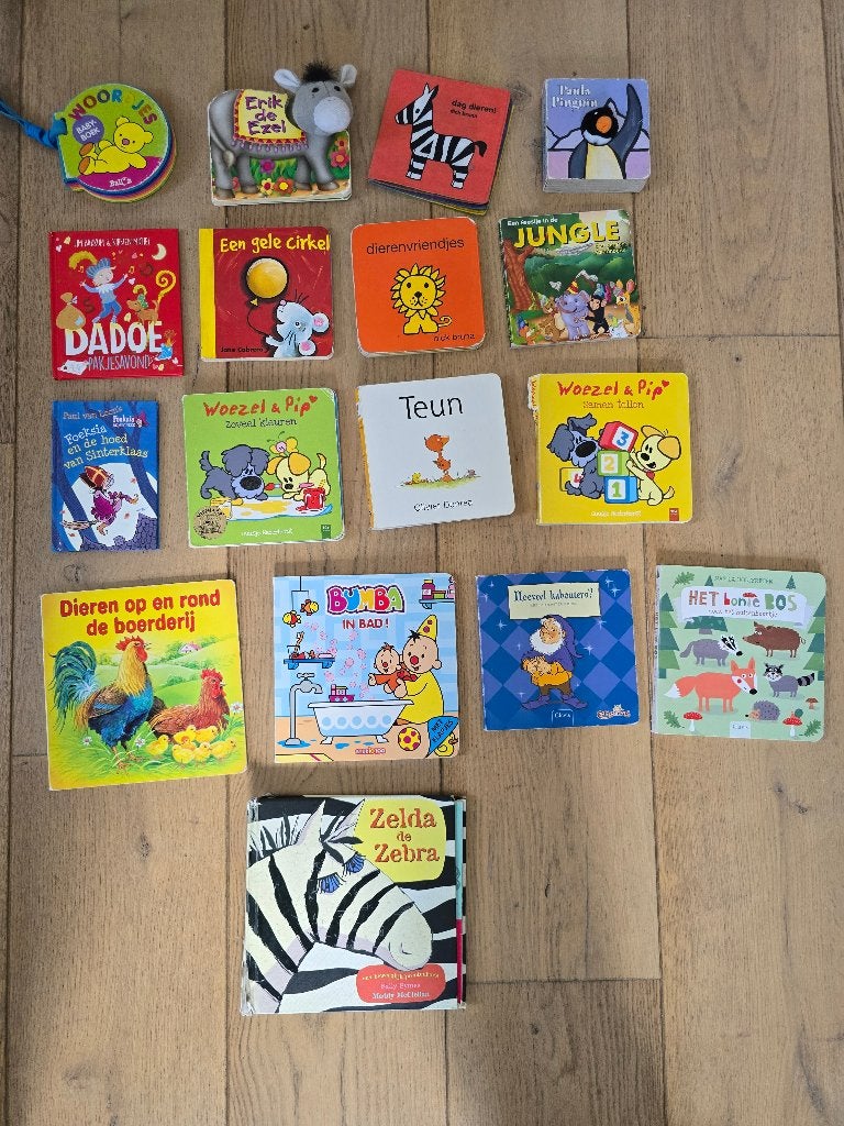 Baby- en peuterboekjes (o.a. Woezel en pip, BUMBA) GRATIS, Boeken, Kinderboeken | Baby's en Peuters, Ophalen, Gelezen, Uitklap-, Voel- of Ontdekboek