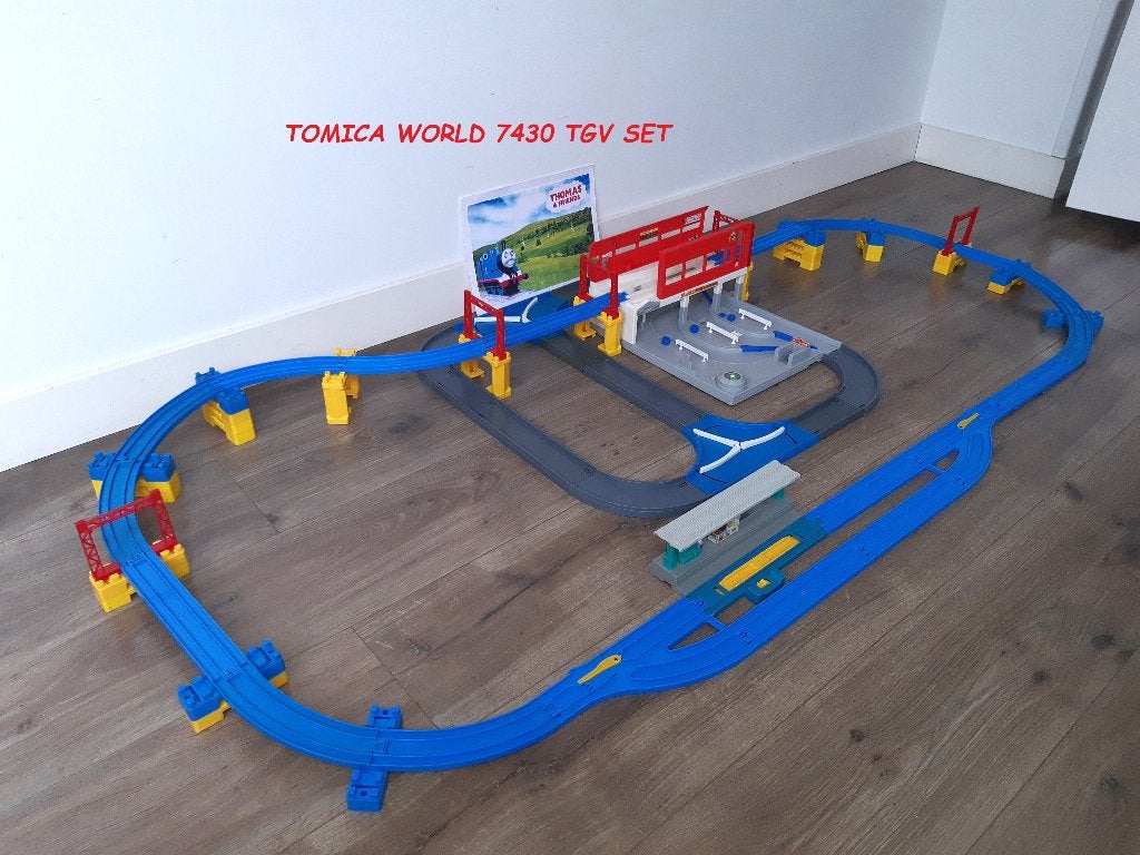Tomy Tomica World 7430 TGV Set, Kinderen en Baby's, Speelgoed | Thomas de Trein, Ophalen of Verzenden, Gebruikt