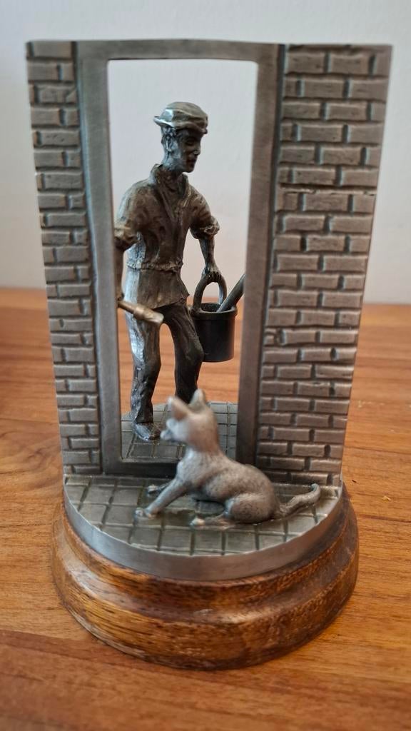 Daalderop Tinnen Beeldje: Schilder met Hond, Antiek en Kunst, Ophalen of Verzenden