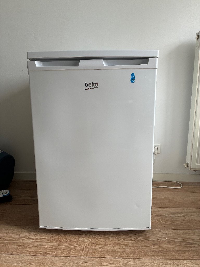 Koelkast Beko, Witgoed en Apparatuur, Koelkasten en IJskasten, Ophalen, Minder dan 85 cm, 100 tot 150 liter, 45 tot 60 cm