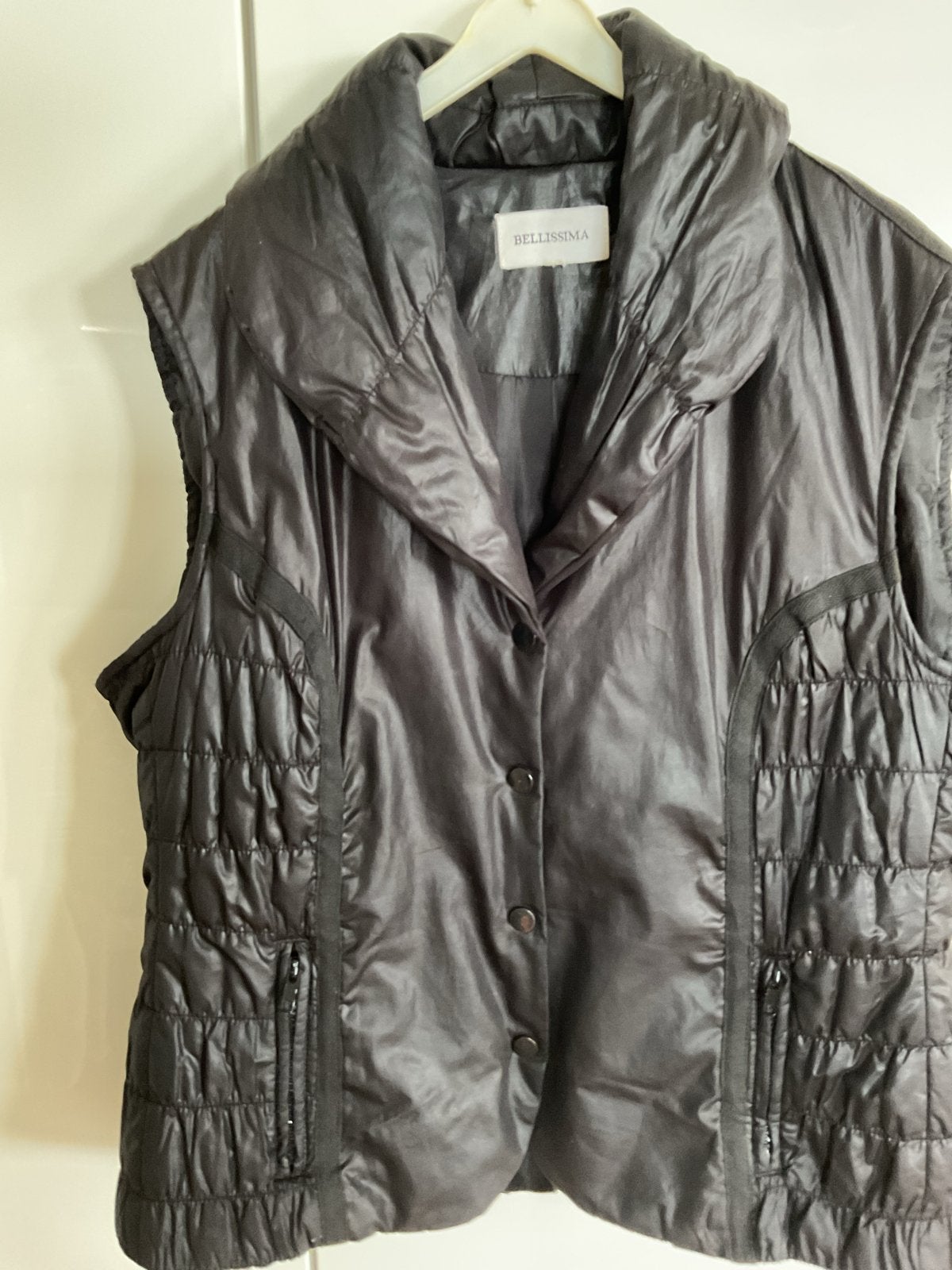 Bodywarmer Bellissima maat 42 zwart, Kleding | Dames, Bodywarmers, Ophalen of Verzenden, Gedragen, Maat 42/44 (L), Zwart