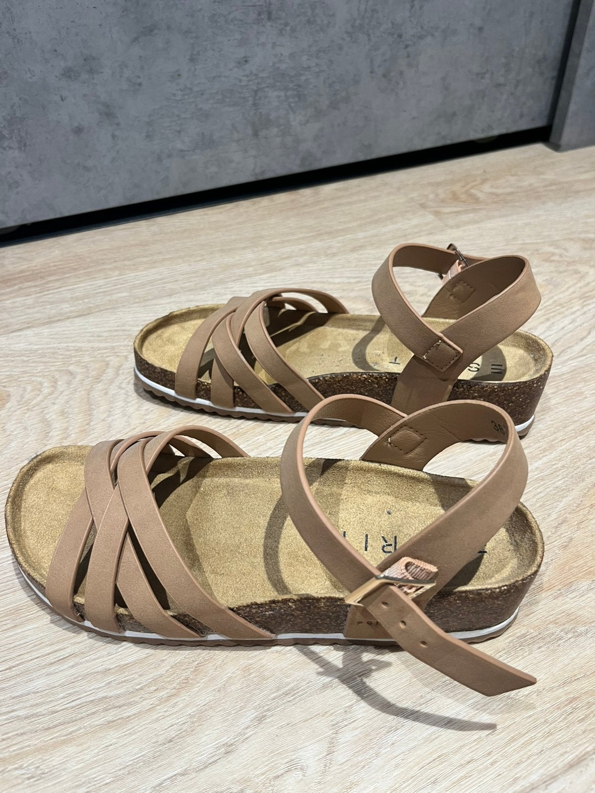 Sandalen Esprit., Ophalen of Verzenden, Nieuw, Sandalen of Muiltjes