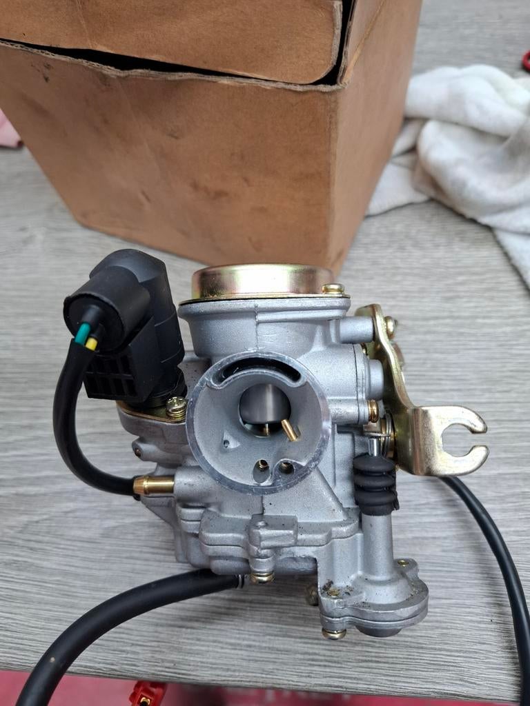 Nieuwe Carburateur voor Sym Fiddle Scooter, Ophalen, Nieuw, Carburateur, SYM