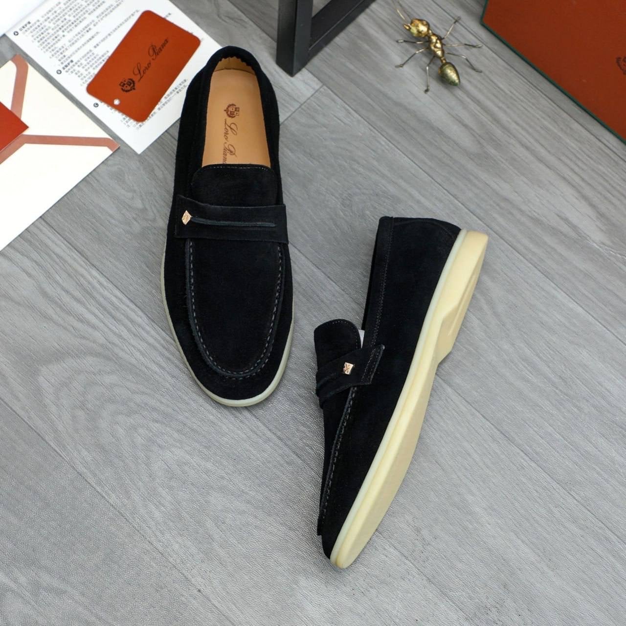 Loro Piana, Ophalen of Verzenden, Nieuw, Zwart, Loafers