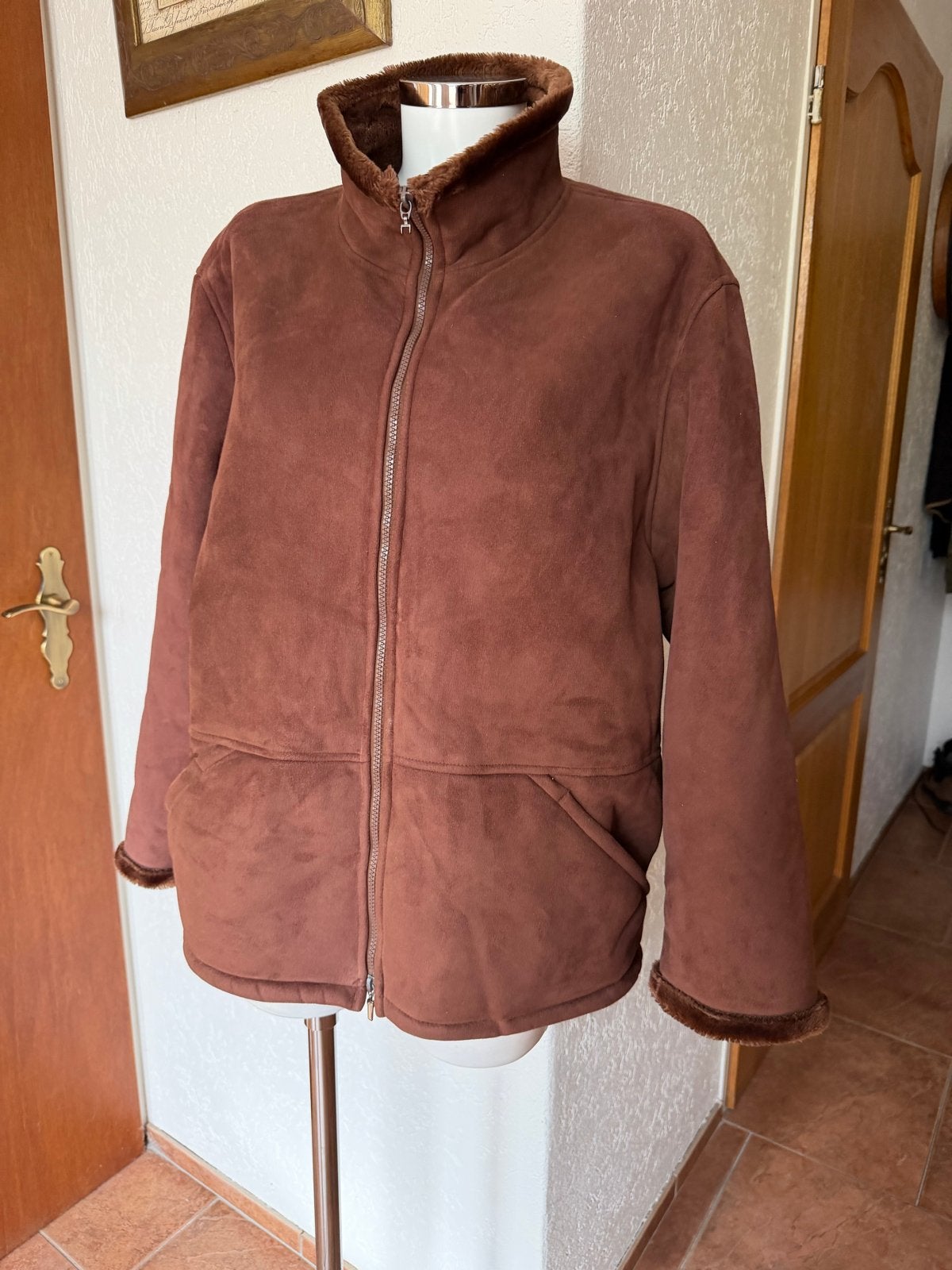 Warme bruine jas met teddy voering 42/44, Ophalen of Verzenden, Zo goed als nieuw, Maat 42/44 (L), Bruin
