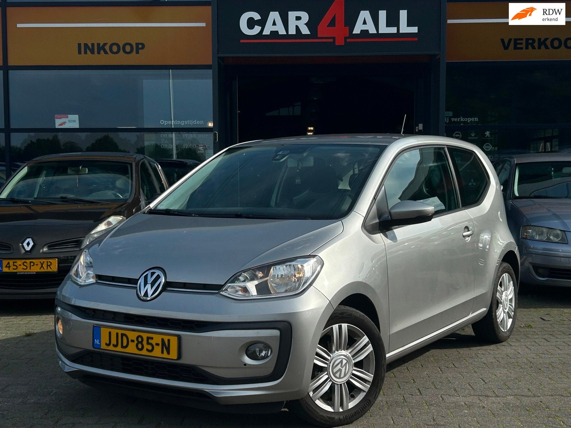 Volkswagen UP! High Up STLVRM/LMVELGEN/CRUISE/CLIMA/PDC/LEDE, Auto's, Voorwielaandrijving, Stof, Bedrijf, Handgeschakeld