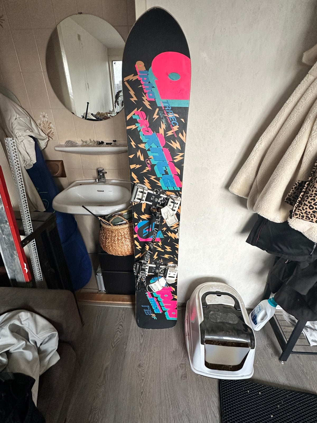 Vintage Alpha Snowboard 176 cm met bindingen, Sport en Fitness, Snowboarden, Ophalen of Verzenden, Gebruikt, Board