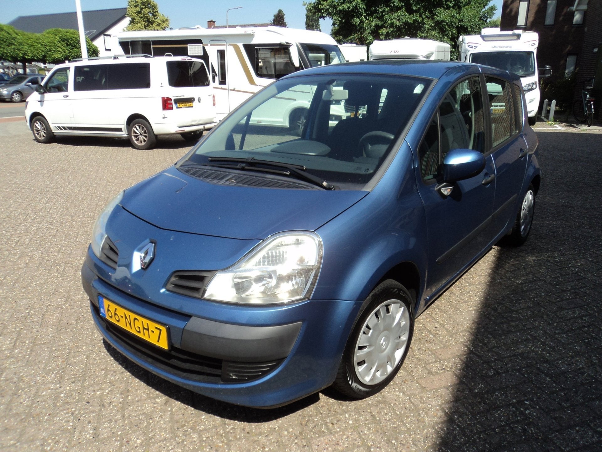 Renault Grand Modus 1.2-16V Expression Automaat, Auto's, Voorwielaandrijving, Stof, Gebruikt, Zwart