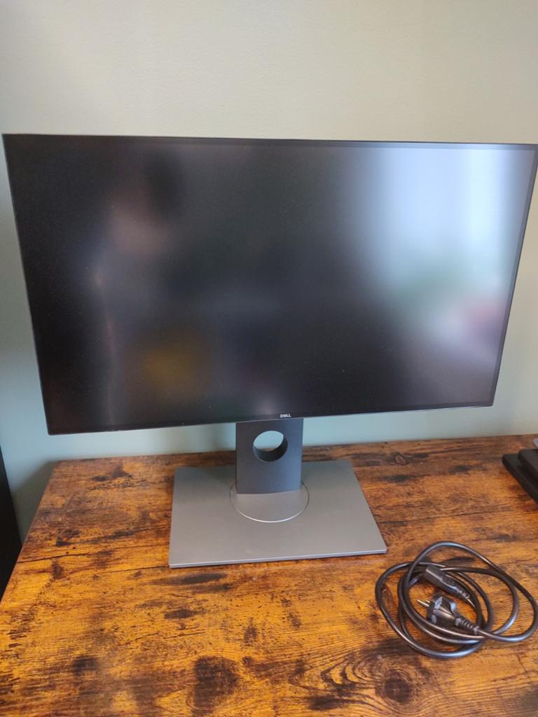 Dell U2518D Monitor - 2 stuks beschikbaar, Computers en Software, Monitoren, IPS, Ophalen of Verzenden, Zo goed als nieuw, Dell