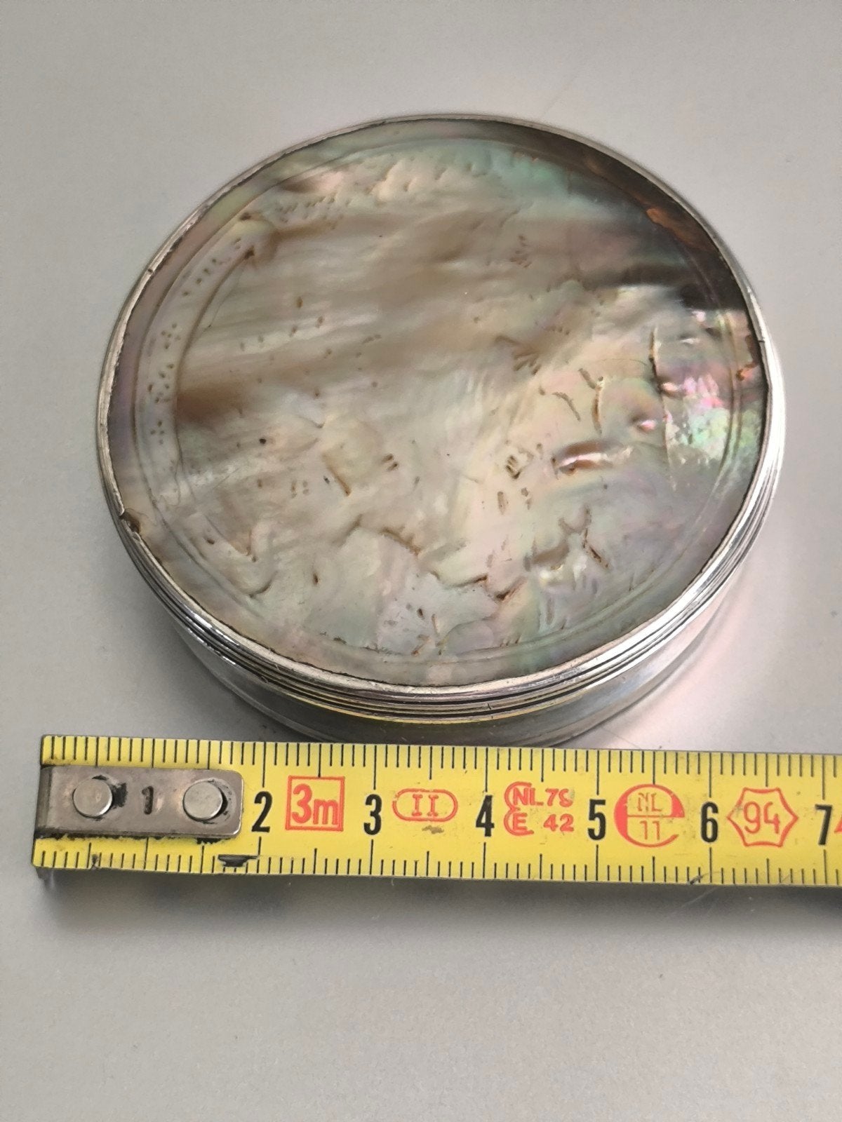 Snuifdoos zilver met parelmoer 18e eeuw, Ophalen of Verzenden, Zilver
