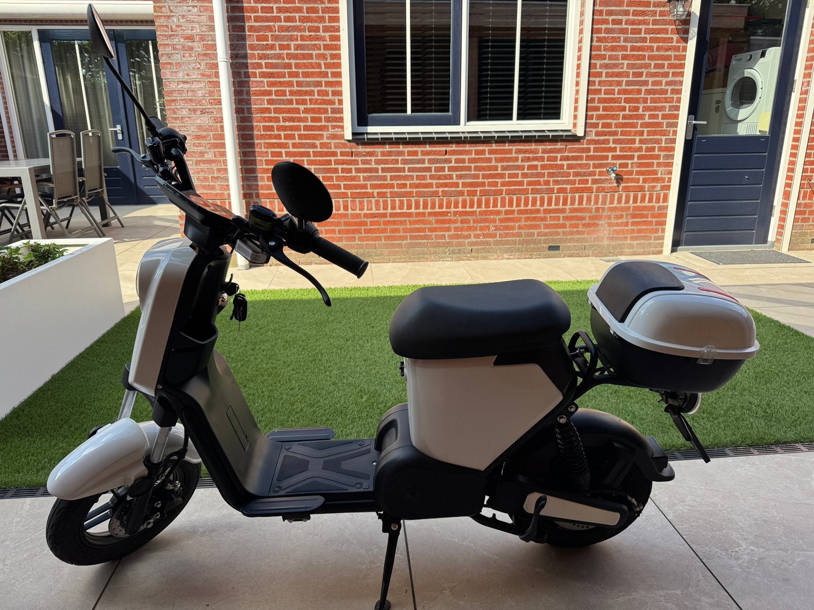 Jonway electrische snorfiets, Ophalen, Zo goed als nieuw, Elektrisch, Overige merken