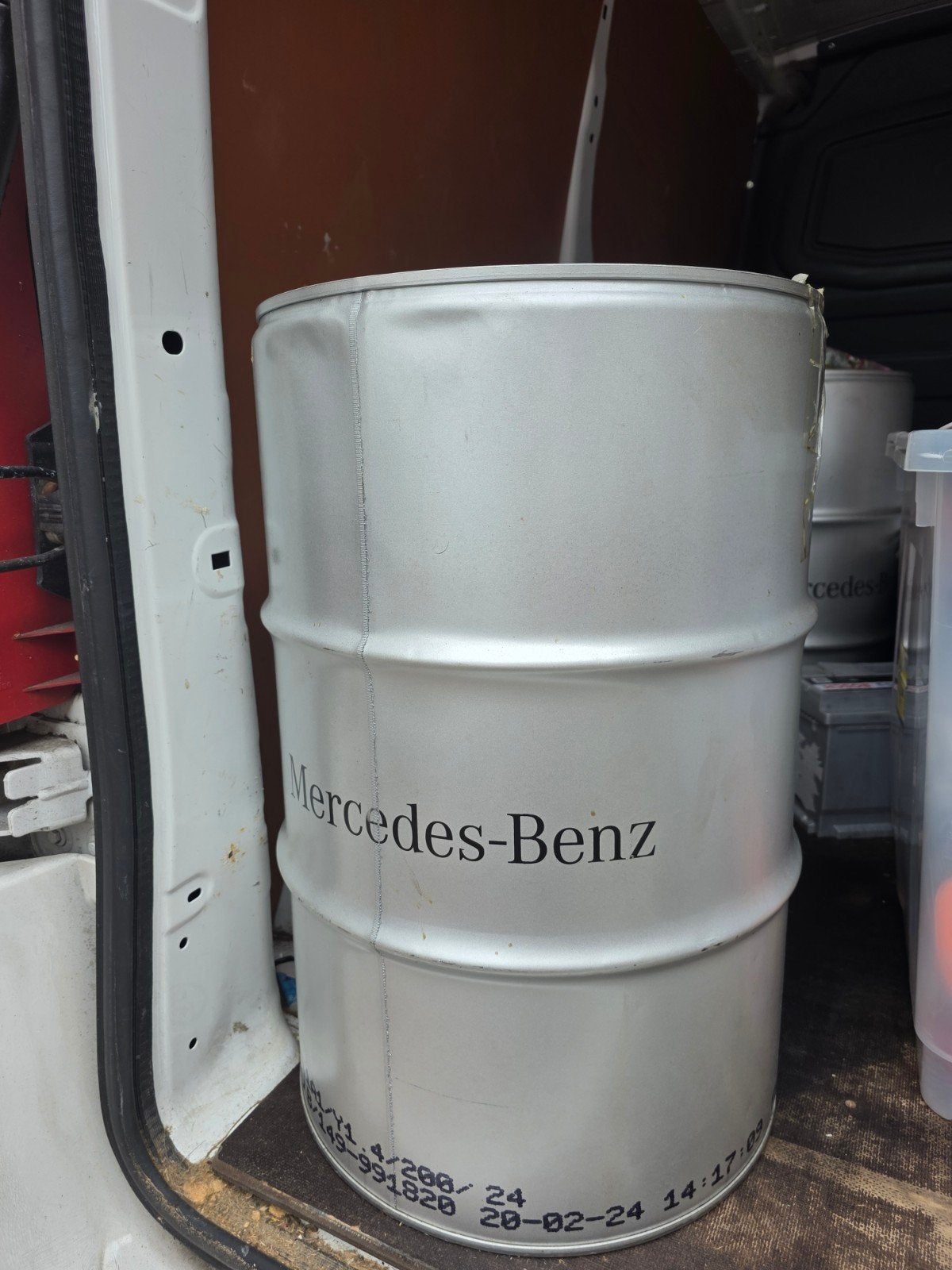 Mercedes-Benz Olievaten (2 stuks) ZSM WEG!, Ophalen, Gebruikt, Mercedes-Benz
