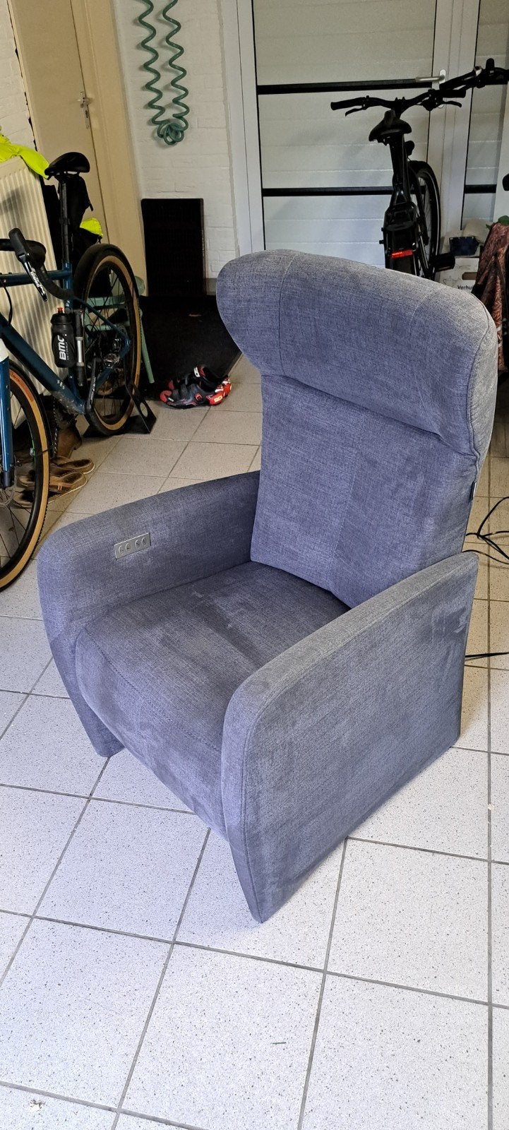 Sta op stoel van Prominent., Ophalen, Zo goed als nieuw, Blauw, Stof