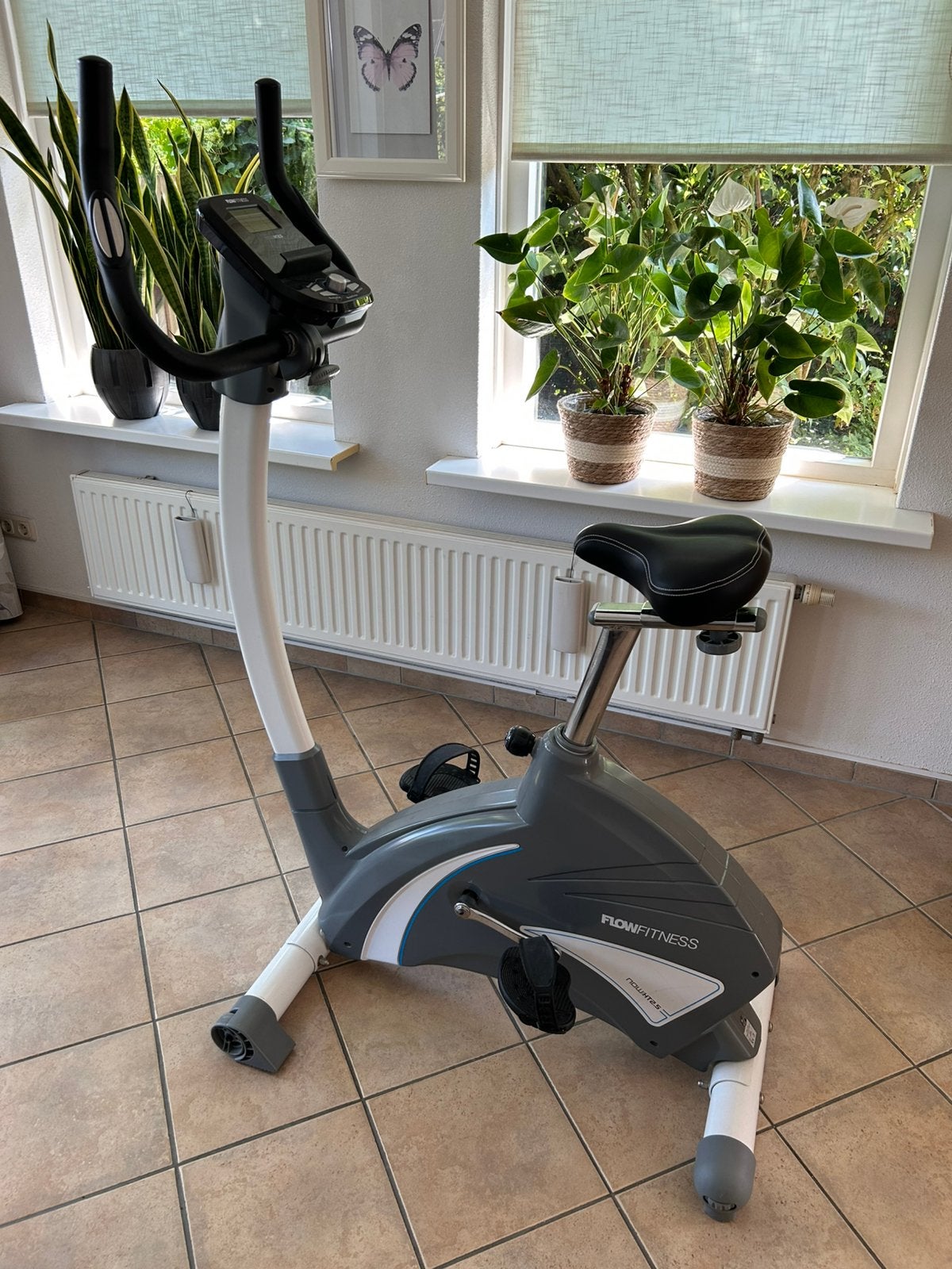 FLOWFITNESS NOW/HT2.5 Ergometer-hometrainer, Ophalen, Zo goed als nieuw, Hometrainer