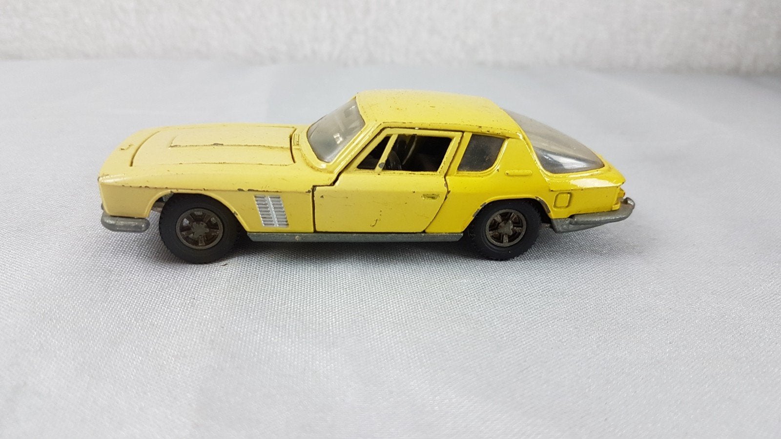 Dinky Toys 188 Jensen FF - Geel, Ophalen of Verzenden, Gebruikt, Auto, Dinky Toys