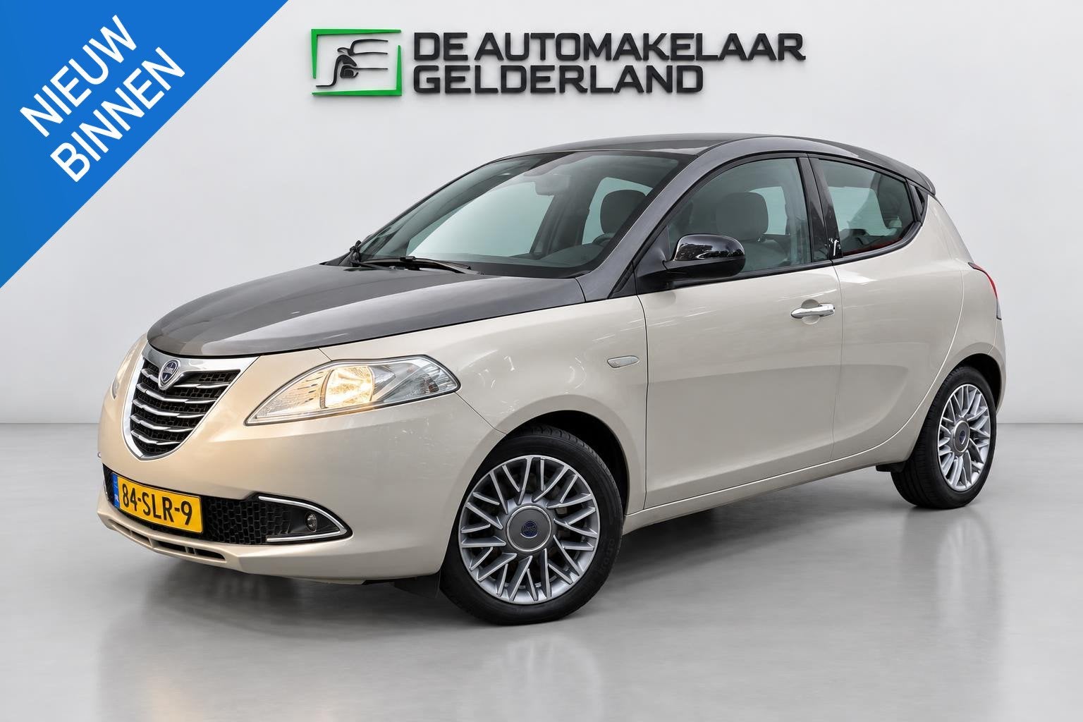 Lancia Ypsilon 1.2 Platinum | 1E EIGENAAR | 3/6 OF 12MND GAR, Auto's, Voorwielaandrijving, Euro 5, Gebruikt, 4 cilinders
