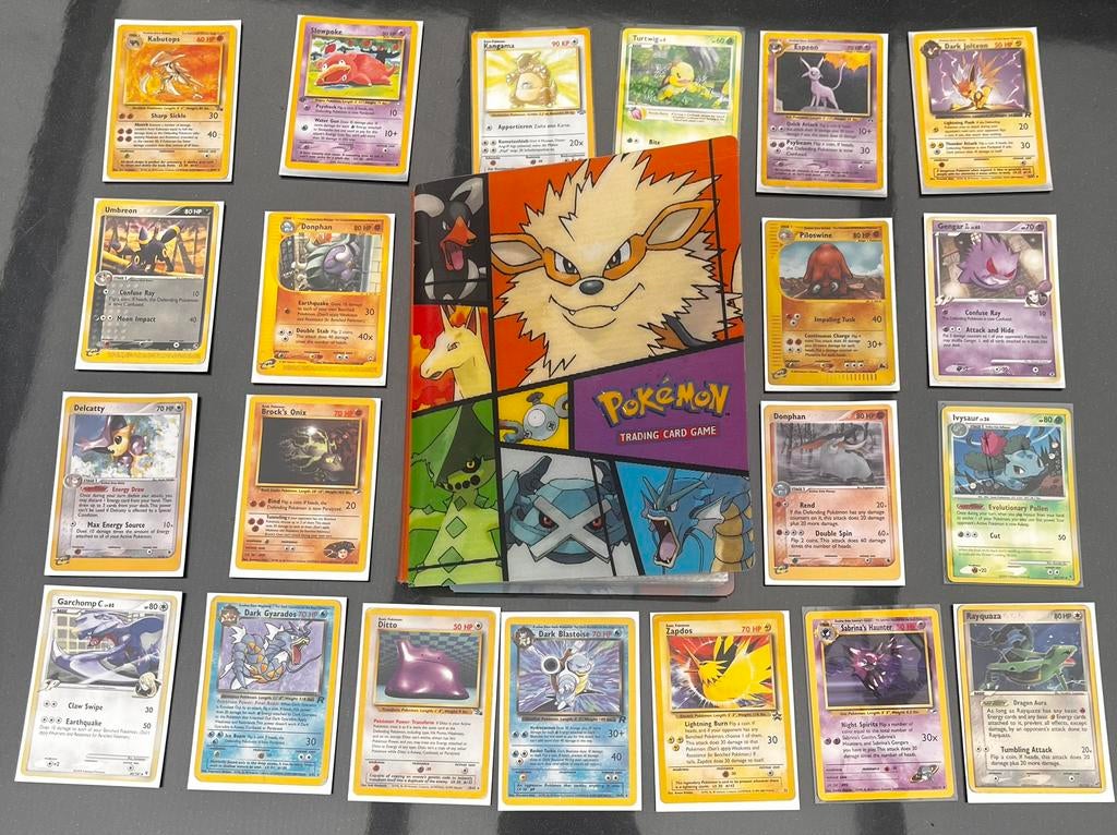 135+ 20 Jaar oude Pokemon Kaarten, Binder en Sleeved Kaarten, Ophalen of Verzenden, Gebruikt, Meerdere kaarten