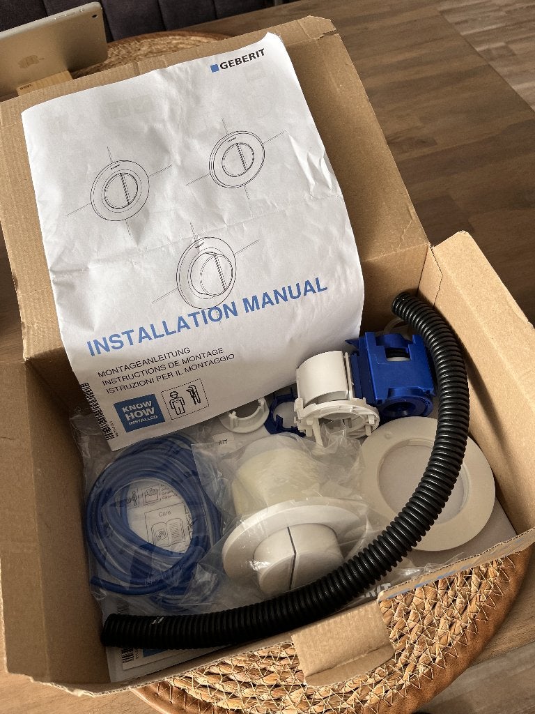 Geberit afstandsbedieningpneumatisch, 2-toets, inbouwdrukker, Doe-het-zelf en Verbouw, Sanitair, Ophalen, Nieuw, Toilet