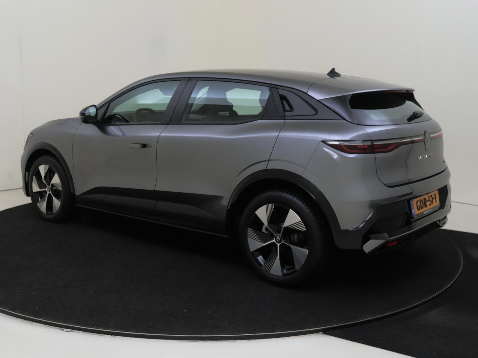 Renault Megane E-Tech EV60 220 Optimum Charge Equilibre | Ac, Auto's, Dealer onderhouden, Stof, 1611 kg, 33 min