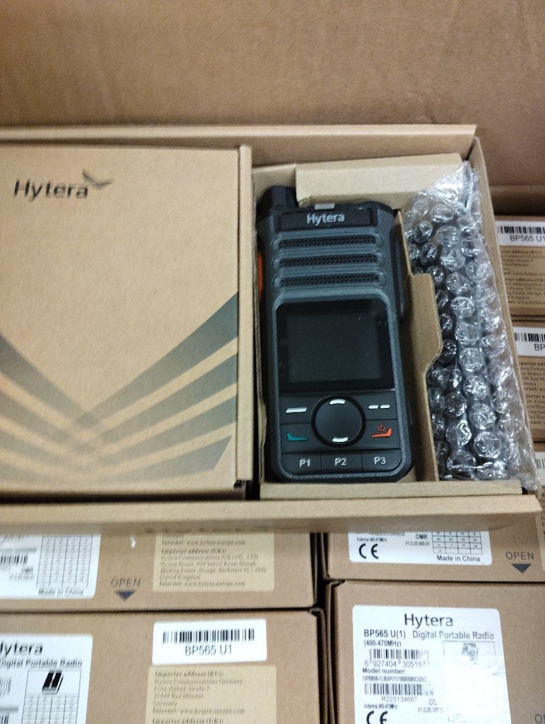 Hytera UHF DMR BP565, Telecommunicatie, Met broekklem, Verzenden, Nieuw, 15 km of meer