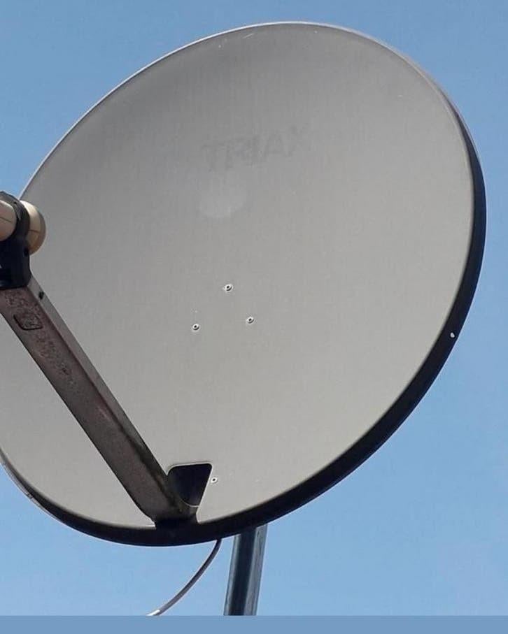 Triax grote schotel antenne 80cm met decoder Vizion, Ophalen of Verzenden