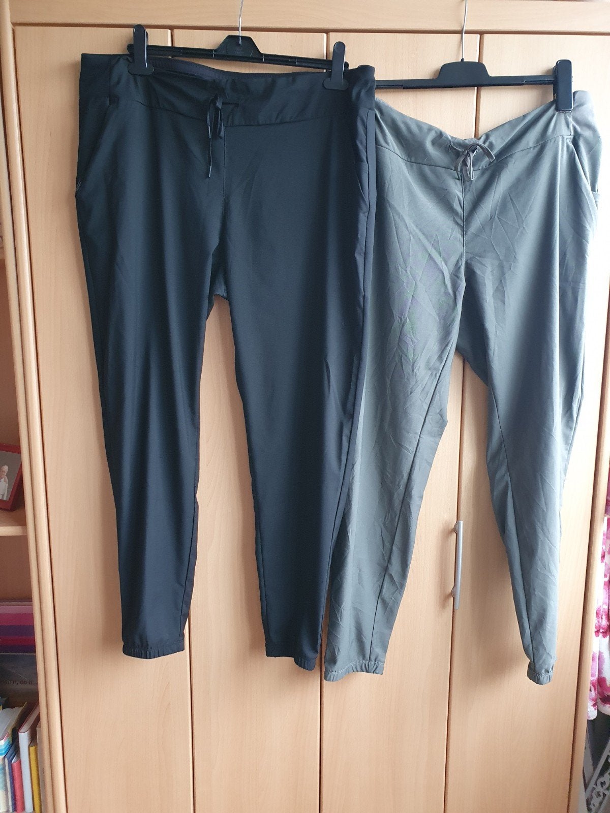 Quechua Decathlon sportbroeken (2 stuks), Kleding | Dames, Zwart, Maat 46/48 (XL) of groter, Ophalen of Verzenden, Zo goed als nieuw