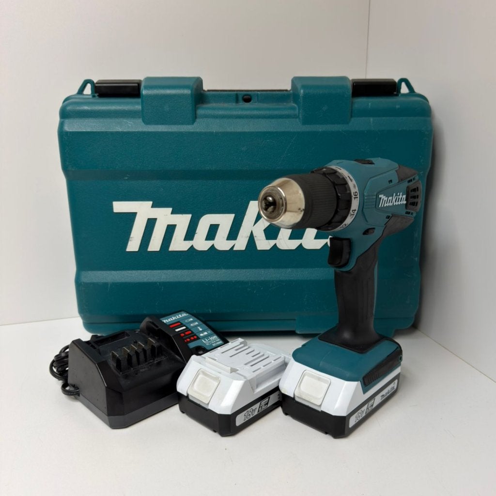 Makita DF457DWE Boormachine + 2x Accu + Lader | Netjes, Makita, Zo goed als nieuw, Support@makita.com, Makita Corporation, 3-11-8, Sumiyoshi-cho, 
Anjo, Aichi 446-8502
Japan