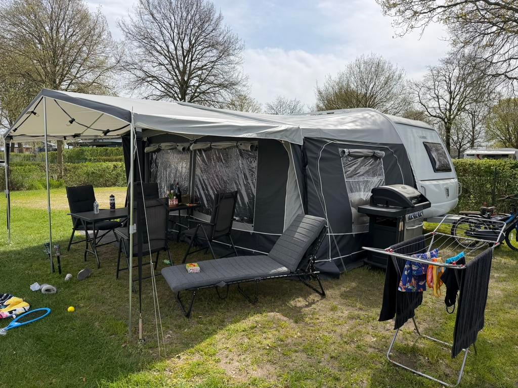 Tabbert verdi. 2011, Caravans en Kamperen, Voortenten en Luifels, Ophalen, Zo goed als nieuw
