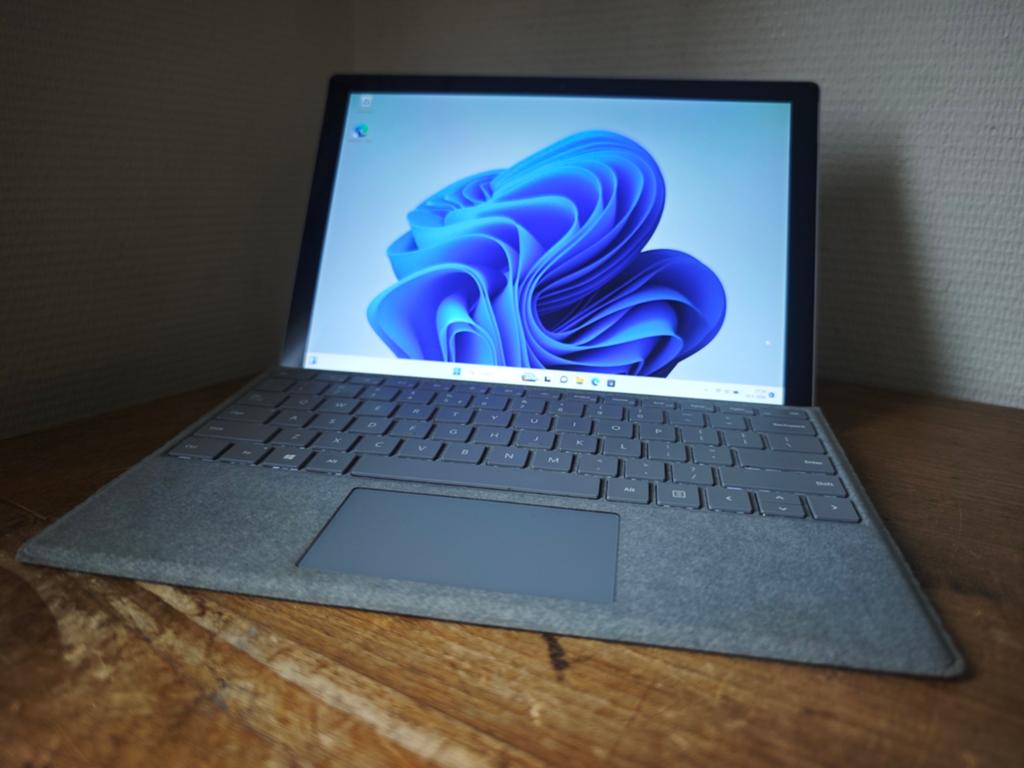 Surface Pro 5 12,3 inch i5 7300U 128 GB SSD met toetsenbord, Computers en Software, Windows Tablets, Microsoft Surface Pro 5, 12 inch