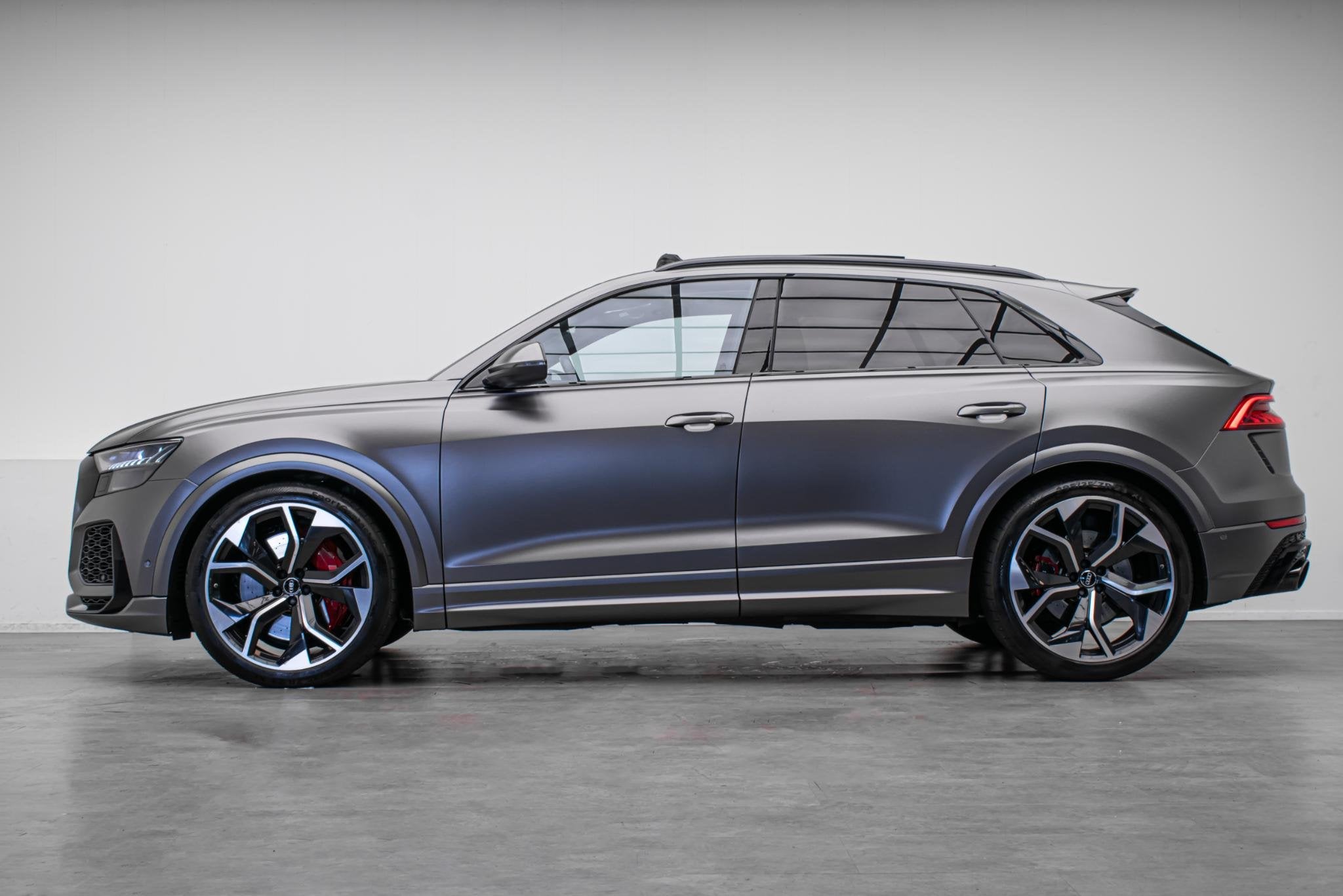 Audi RSQ8 4.0 TFSI RS Q8 quattro |Pano|HUD|Carbon|B&O|, Auto's, Gebruikt, 600 pk, Zwart, Leder