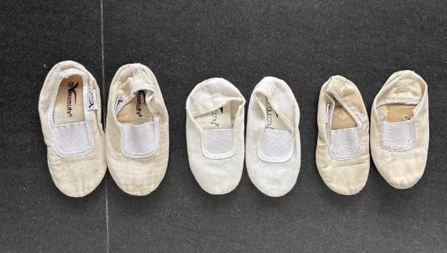 Turnschoentjes 27, 28 en 30, Maat 36 t/m 42, Ophalen of Verzenden, Gebruikt, Turnschoenen