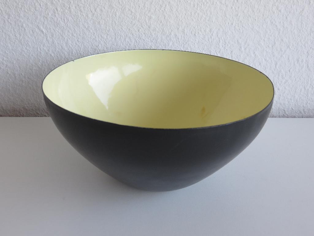 Sagitta Herbert Krenchel Krenit schaal zwart met geel 1950s, Overige materialen, Gebruikt, Schaal, Rond