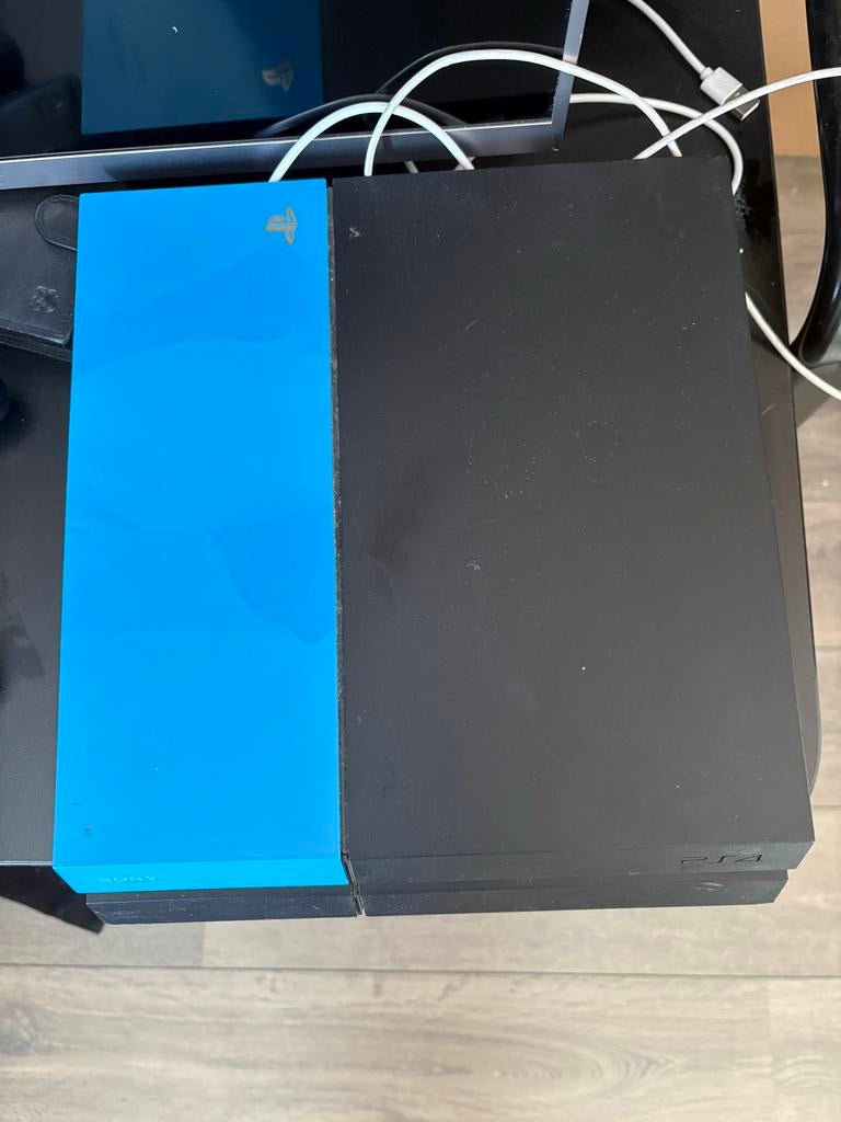 Playstation 4, Spelcomputers en Games, Spelcomputers | Sony PlayStation 4, Ophalen of Verzenden, Gebruikt, Met 1 controller, Original