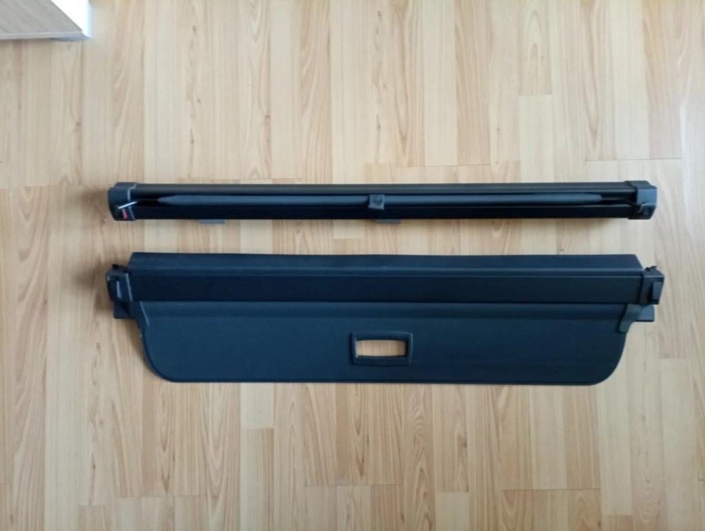 Toyota Corolla / Suzuki Swace Hoedenplank bagagenet rolhoes, Ophalen of Verzenden, Nieuw, Suzuki