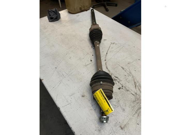 Aandrijfas rechts-voor van een Landrover Range Rover, Ophalen of Verzenden, 3 maanden garantie, Gebruikt, Land Rover