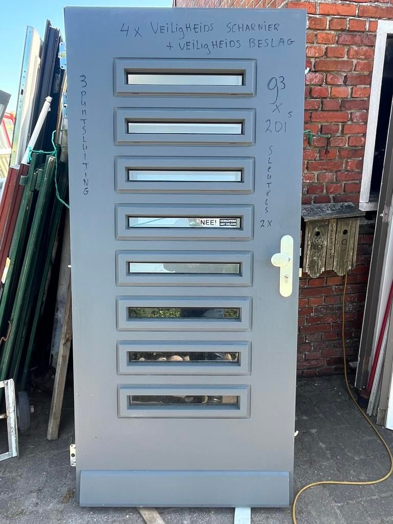 Voordeur achterdeur merbau deur vele soorten 95 stuks, Verzenden, Buitendeur