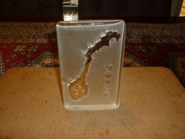 Nybro paperweight Norge - Noorwegen in perfecte staat, Antiek en Kunst, Antiek | Glas en Kristal, Ophalen of Verzenden
