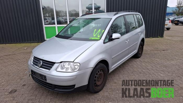 Scherm links-voor van een Volkswagen Touran (A7W), Auto-onderdelen, Carrosserie en Plaatwerk, Gebruikt, -, Volkswagen, -