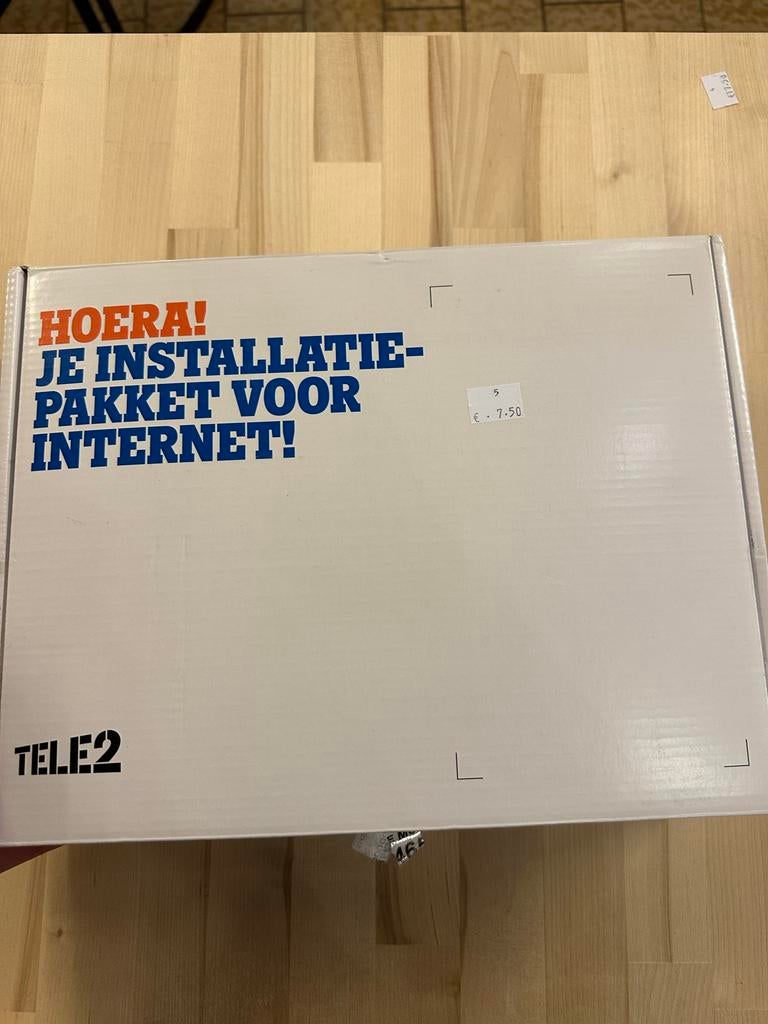 Tele2 Router met Modem - Nieuwstaat, NVT, Router met modem, NVT, Ophalen of Verzenden