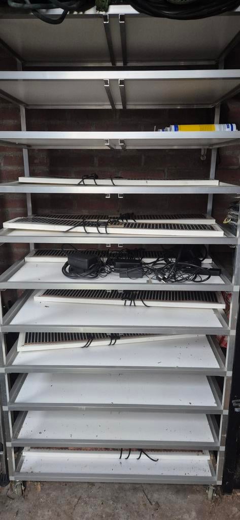Slangenrack V28 doorstapel, Dieren en Toebehoren, Ophalen, Zo goed als nieuw, Overige typen