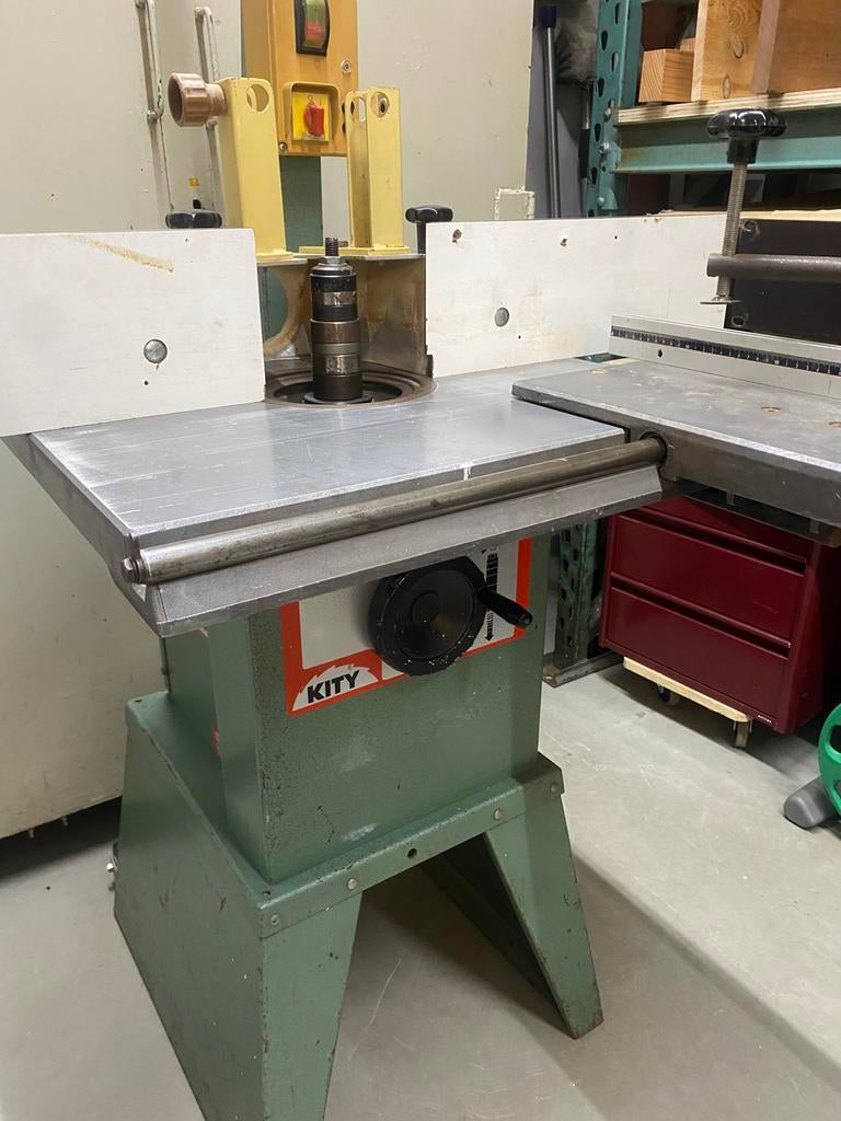 Freesmachine Kity 623 pennenslede 1500W 220V 30mm as, Doe-het-zelf en Verbouw, Ophalen, Gebruikt