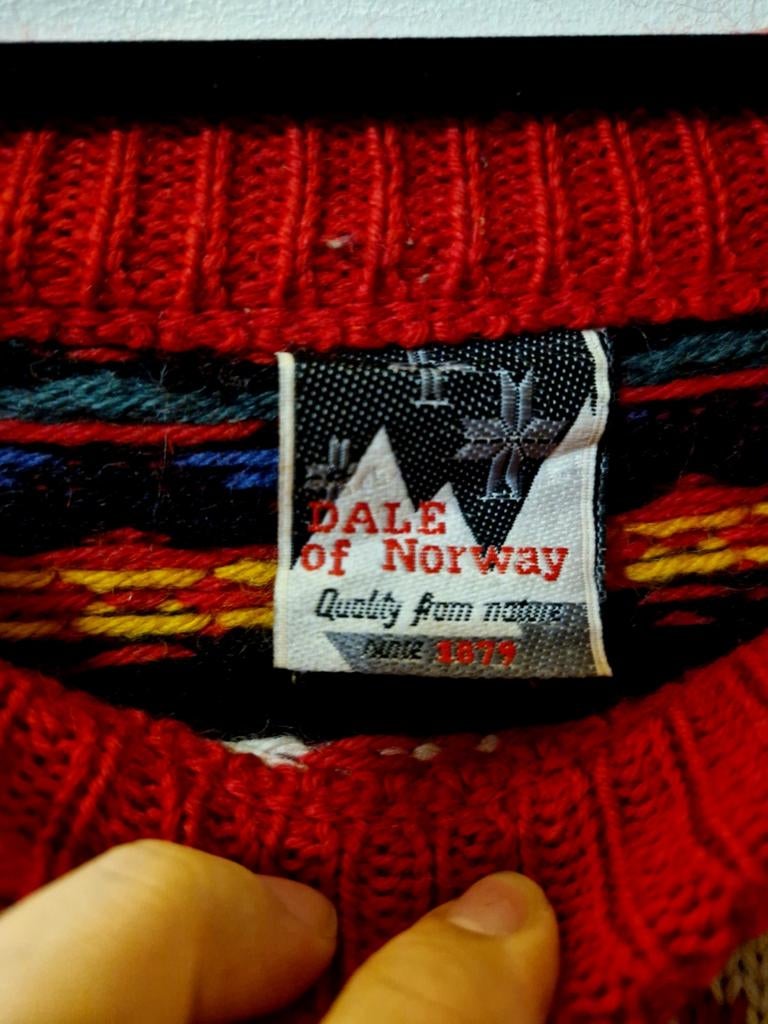 Prachtige vintage Dale of Norway puur wollen handmade trui, Kleding | Dames, Truien en Vesten, Ophalen of Verzenden, Zo goed als nieuw