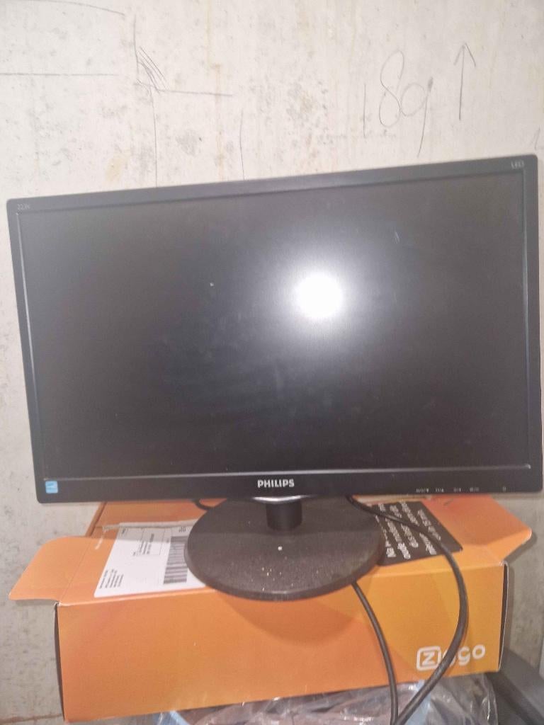oude Philips monitor, Ophalen, Philips, Gebruikt, Onbekend