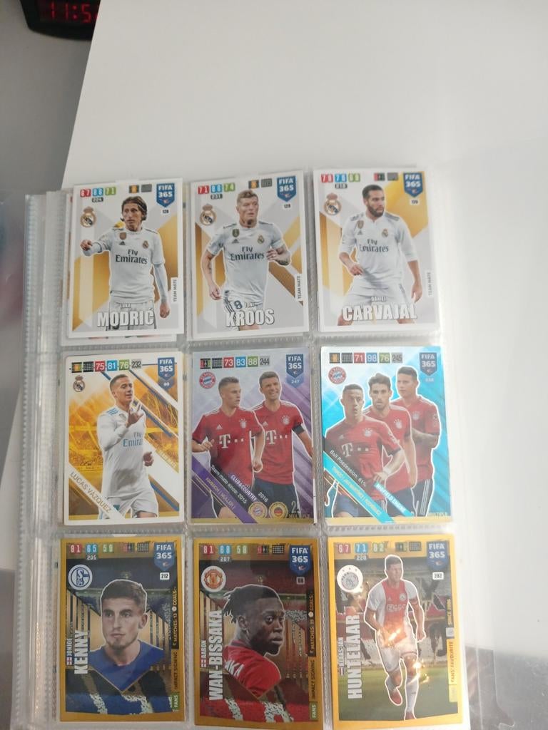 Panini FIFA 365 Adrenalyn XL 2018-2019 Kaarten, Ophalen, Zo goed als nieuw, Buitenlandse clubs, Spelerskaart