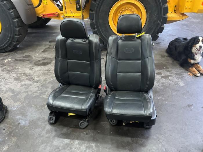 Voorstoelen links + rechts van een Jeep Grand Cherokee, Auto-onderdelen, Jeep, Gebruikt, -, -