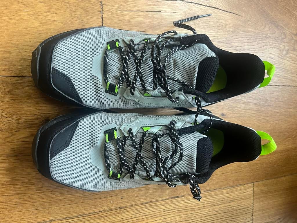 Adidas Terrex Wandelschoenen, Ophalen of Verzenden, Zo goed als nieuw, Zwart, Wandelschoenen of Bergschoenen
