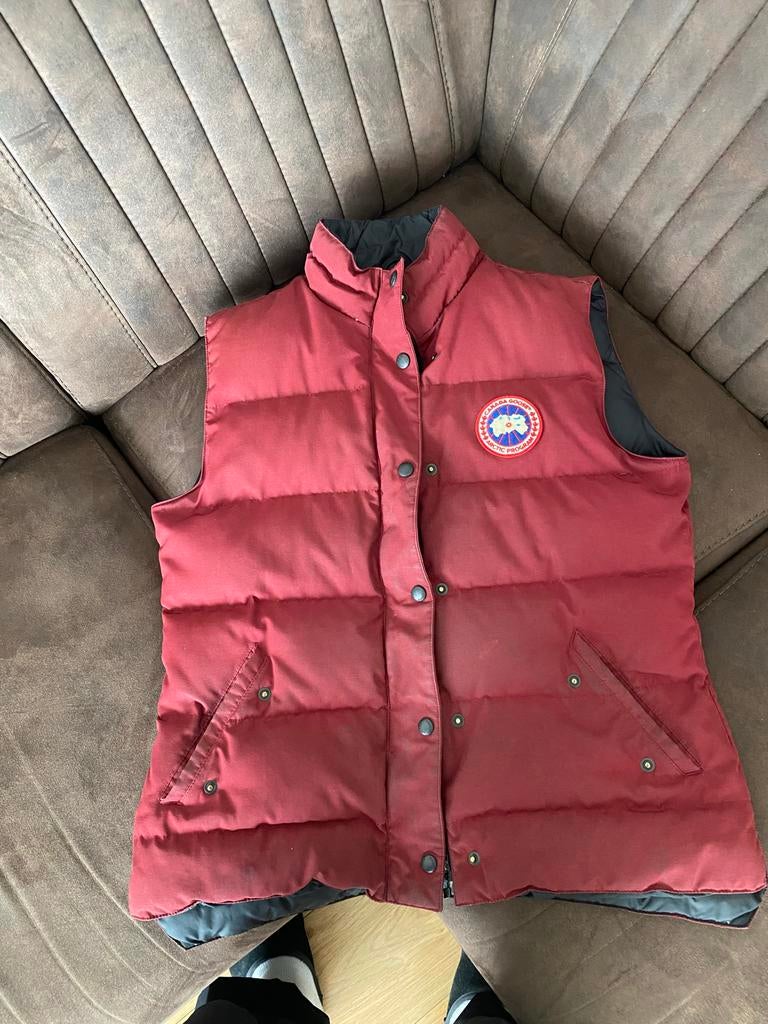 Canada Goose Bodywarmer Bordeaux Maat S Gebruikt, Ophalen of Verzenden, Gedragen, Rood