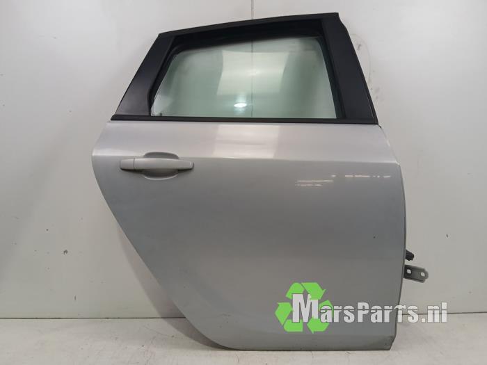 Portier 4Deurs rechts-achter van een Opel Astra (GWA), Gebruikt, -, Deur, -